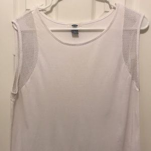 3/15 White sleeveless top mesh shoulders